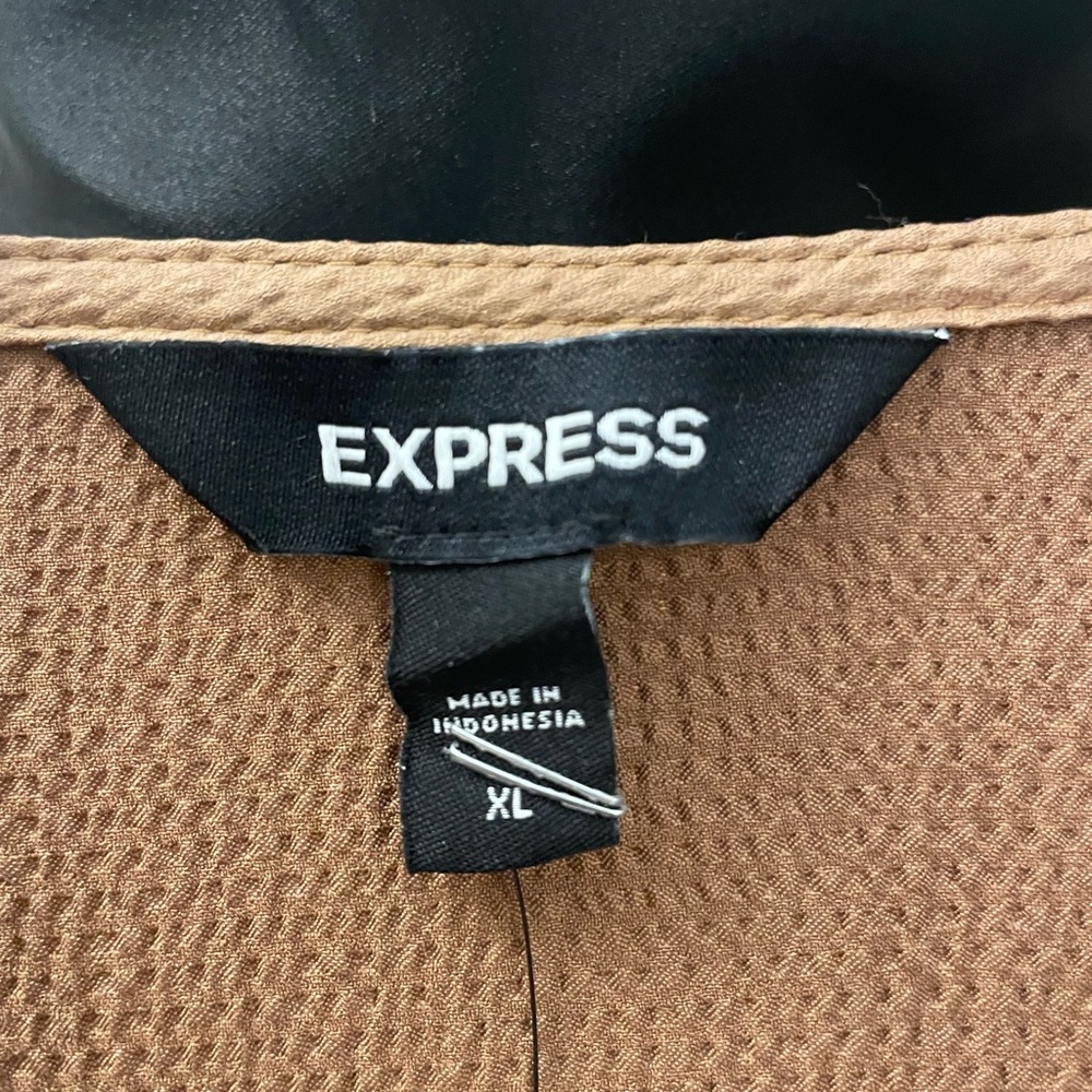 Express NWT Women's Copper Top - Picture 3 of 6